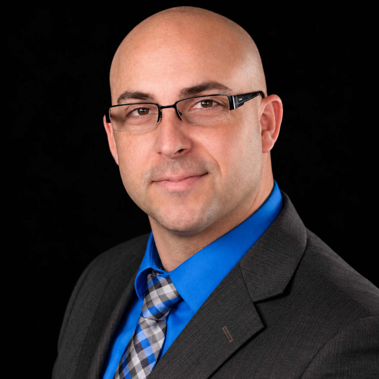 Portrait of Andrew J. Federico Jr., founder and principal architect of Azurite Solutions.